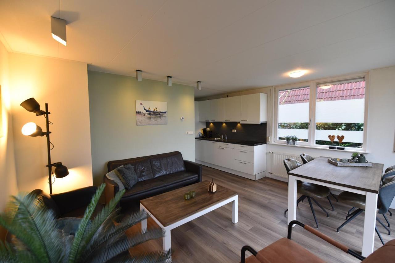 Vakantiehuis Tjeukemeer, De Friese Meren Rohel Экстерьер фото